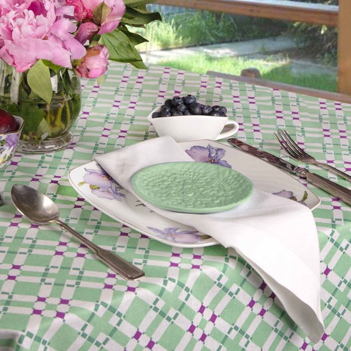 Скатерть "Черничный мохито", размер 145х145 см