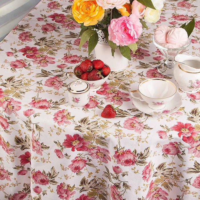 Скатерть "Английская коллекция", размер 145х180 см, цвет красный