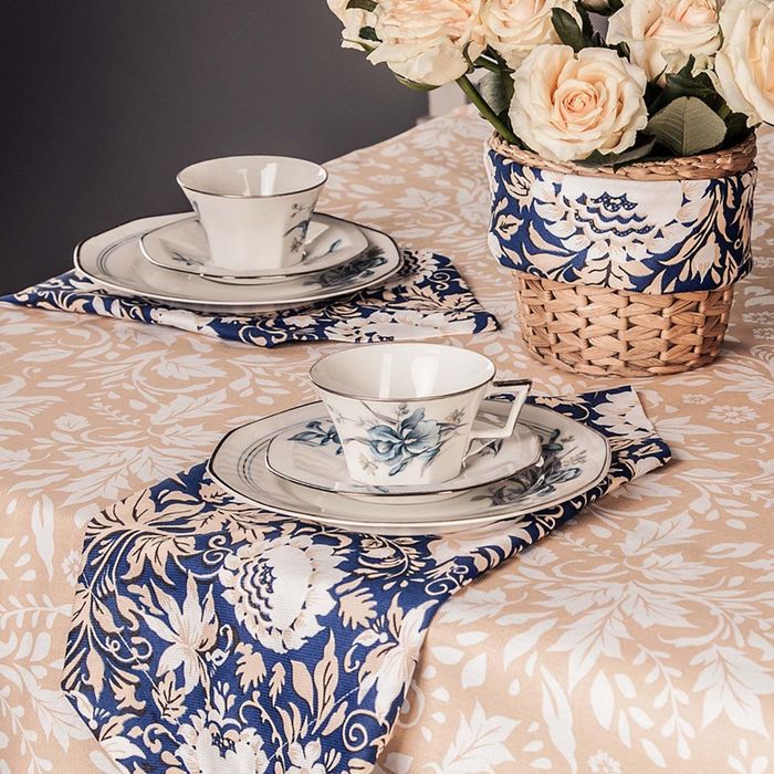 Скатерть "Белые росы", размер 150х180 см