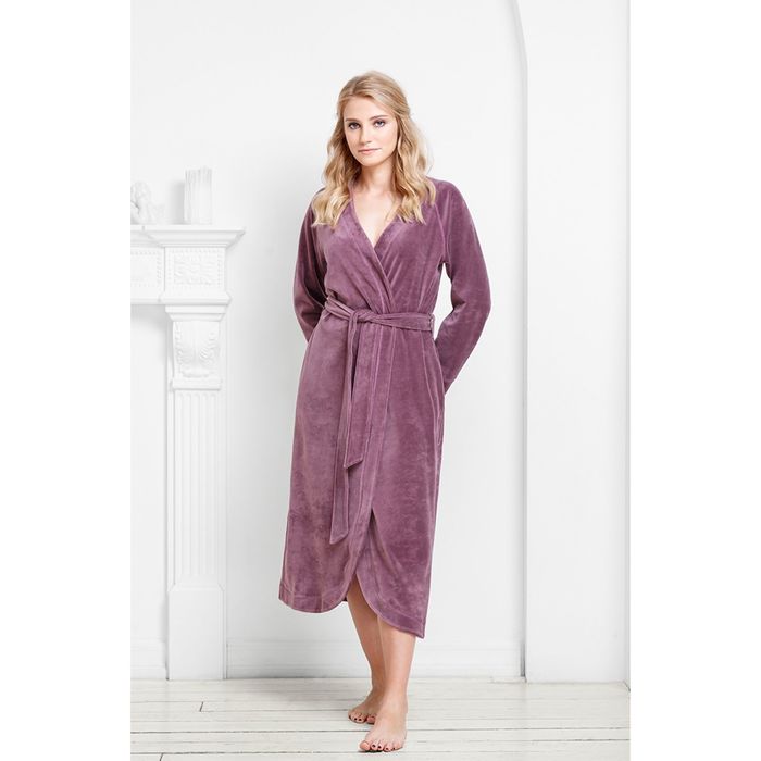 Халат женский Elegant. размер 54, цвет слива, велюр 240 г/м2