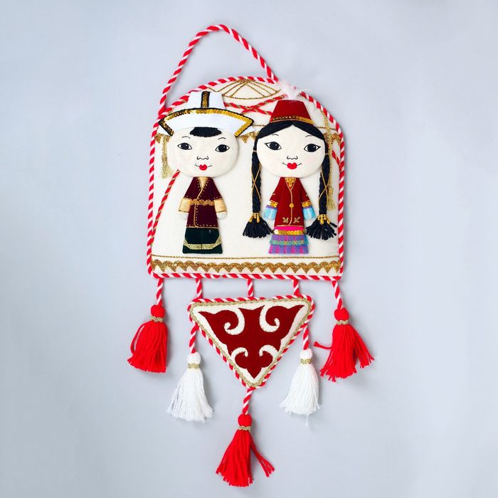 Панно войлочное "Алка" ручная работа