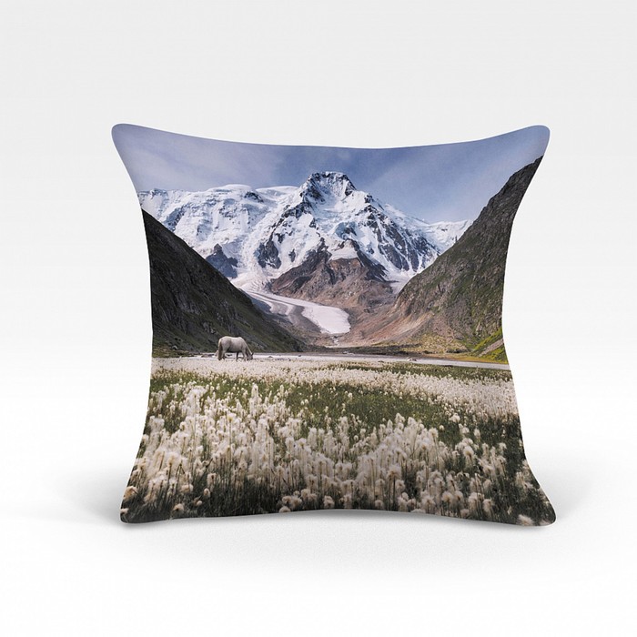 Подушка декоративная, размер 45х45 см