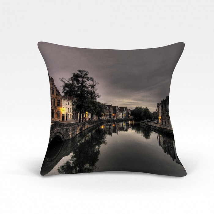 Подушка декоративная, размер 45х45 см