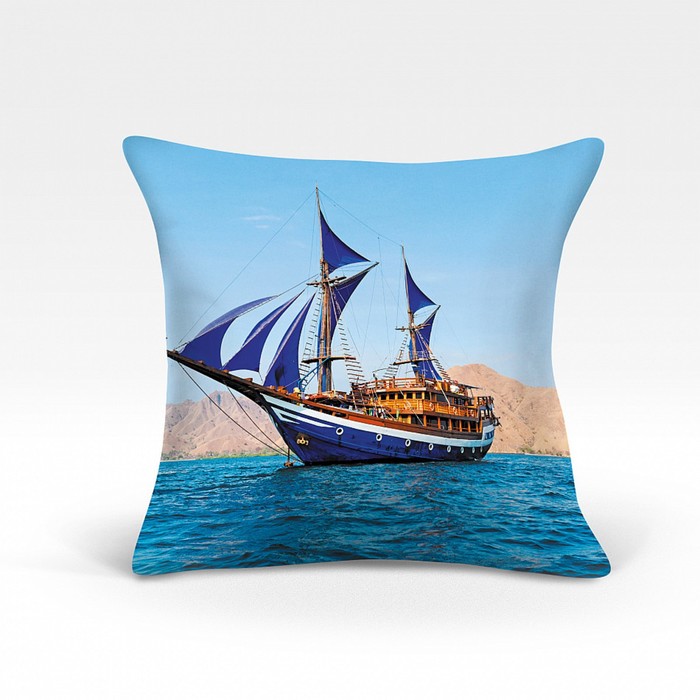 Подушка декоративная, размер 45х45 см