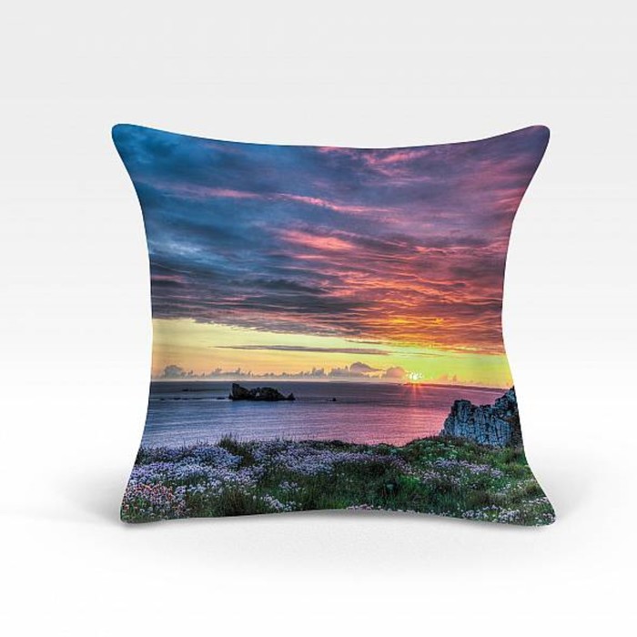 Подушка декоративная, размер 45х45 см