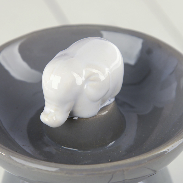 Аромалампа керамика "Слоны" 14х9х9 см