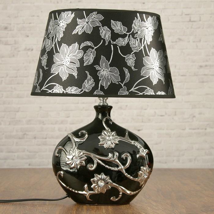 Лампа настольная с абажуром Е14 40 Вт "Серебристые цветы на чёрном" стразы 37х18х29 см