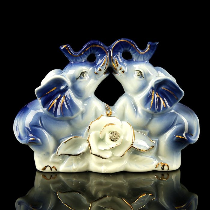 Сувенир керамика "Два слонёнка с розой" страза 9,5х5,5х13 см