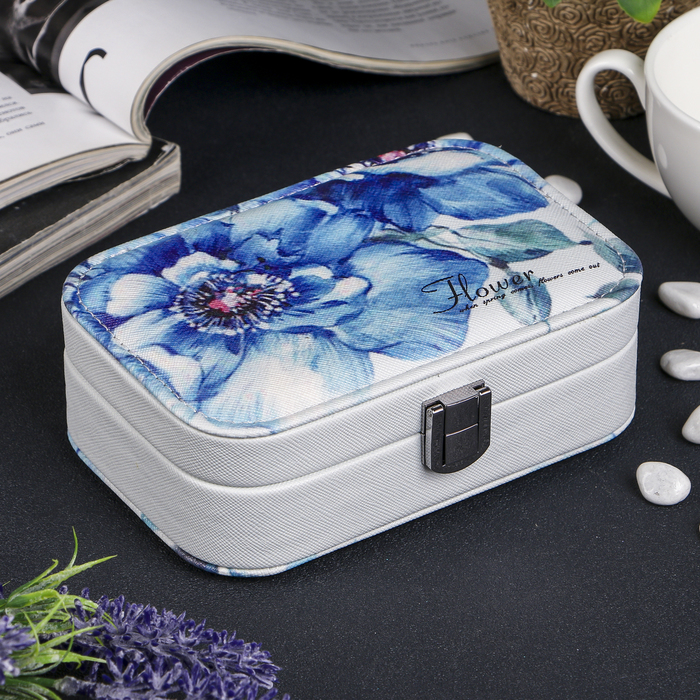 Шкатулка кожзам для украшений "Голубые анемоны" 5х15х10 см