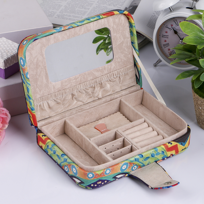 Шкатулка кожзам для украшений "Краса-девица" 20х14х5 см