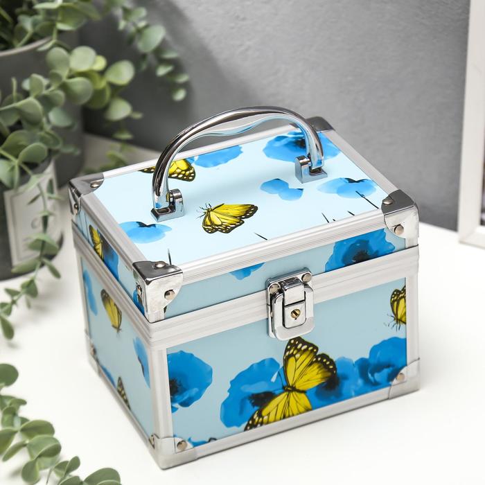 Шкатулка "Жёлтая бабочка на голубом" 13х17х13 см