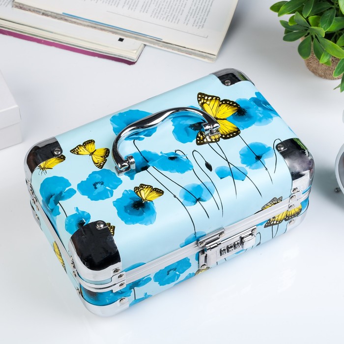 Шкатулка "Жёлтая бабочка на голубом" 11,5х24,5х15,5 см