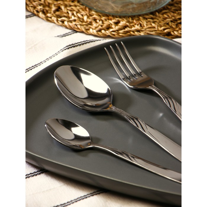 Набор столовый 18 предметов "София", толщина 1,8 мм