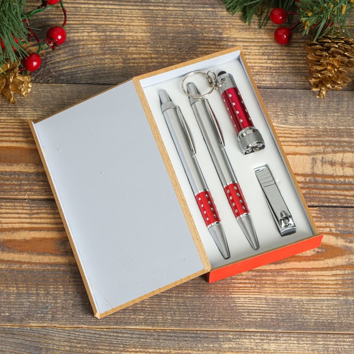 Набор подарочный 4в1 2 ручки, кусачки, фонарик красный микс