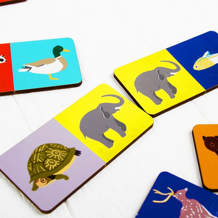 Домино "Животные" (развивающая игрушка)