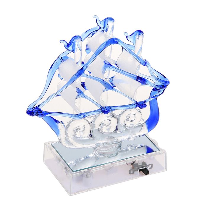 Корабль сувенирный малый «Трёхмачтовый» на подставке, микс, 5 × 12 × 12 см