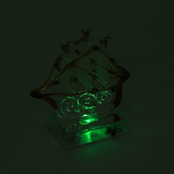 Корабль сувенирный малый «Трёхмачтовый» на подставке, микс, 5 × 12 × 12 см