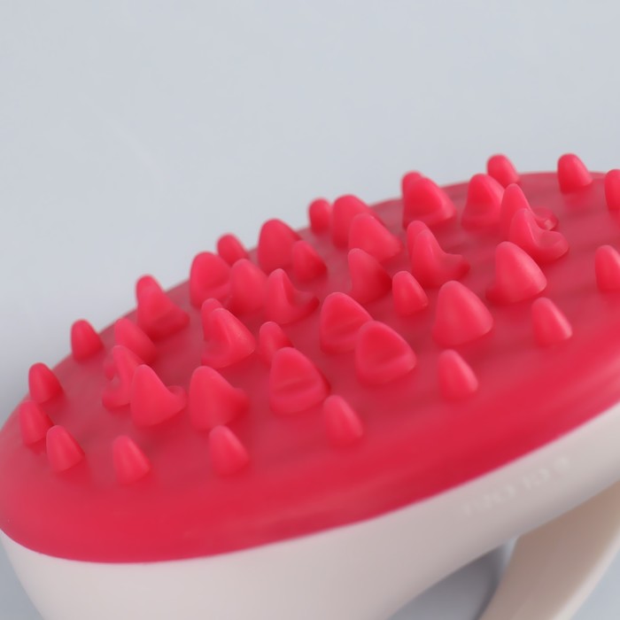 Массажёр универсальный, на руку, d=11см, цвет МИКС