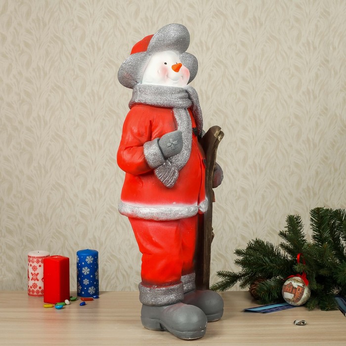 Статуэтка "Снеговик с лыжами", микс