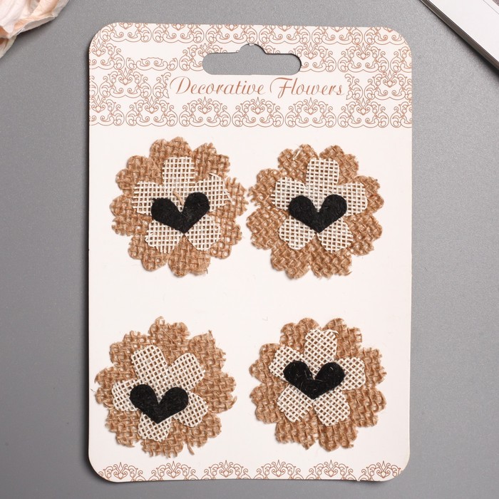 Декор для творчества "Цветок 3 яруса с сердечком" (набор 4 шт) 5х5 см