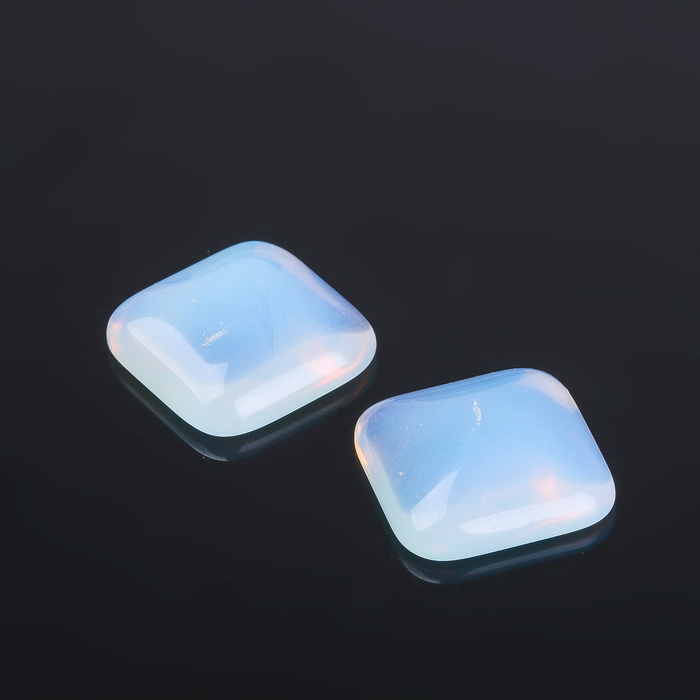 Кабошон "Лунный камень" квадрат 18*18мм (набор 2шт)