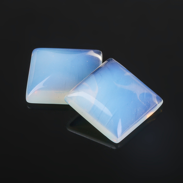 Кабошон "Лунный камень" квадрат 20*20мм (набор 2шт)