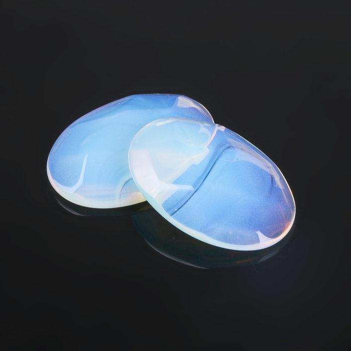 Кабошон "Лунный камень" овал граненый 18*25мм (набор 2шт)