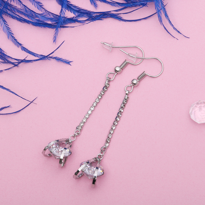 Серьги "Циркон" капля на цепочке, цвет белый в серебре