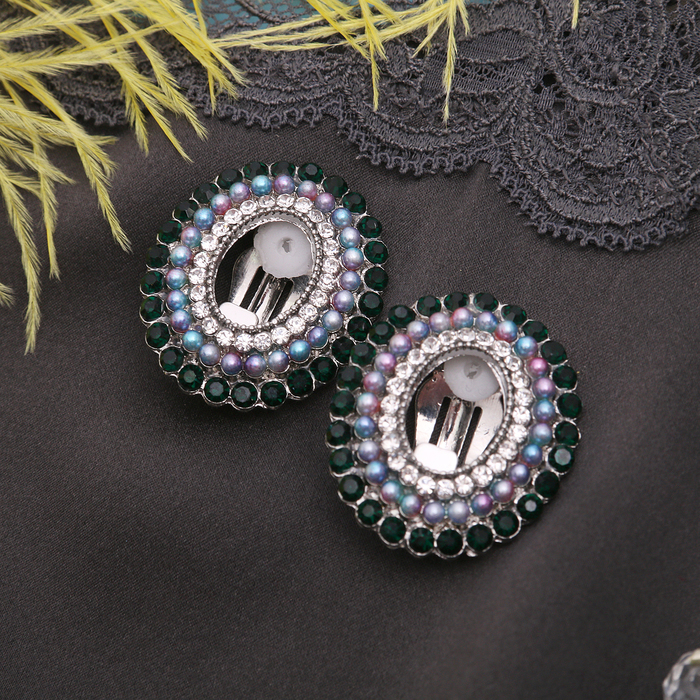 Клипсы "Овал" игра света, цветные в серебре