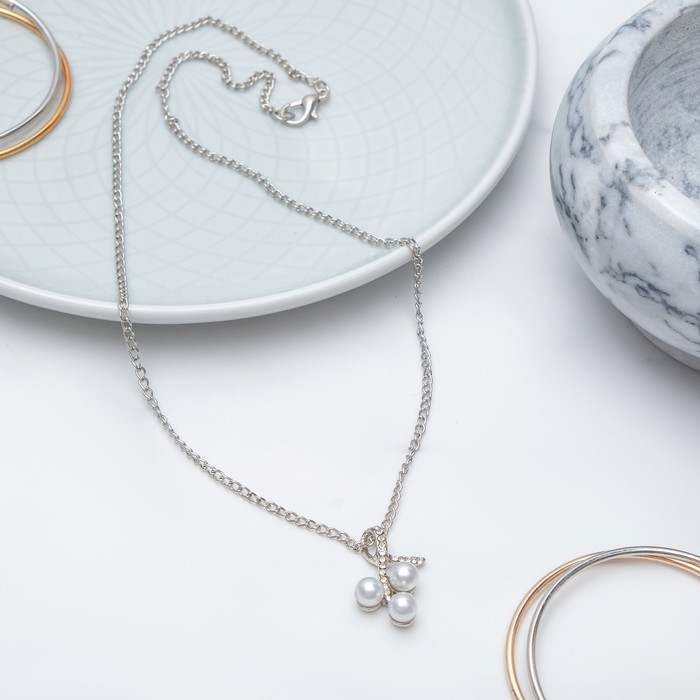 Кулон "Веточка" с бусинами, цвет белый в серебре, 45см