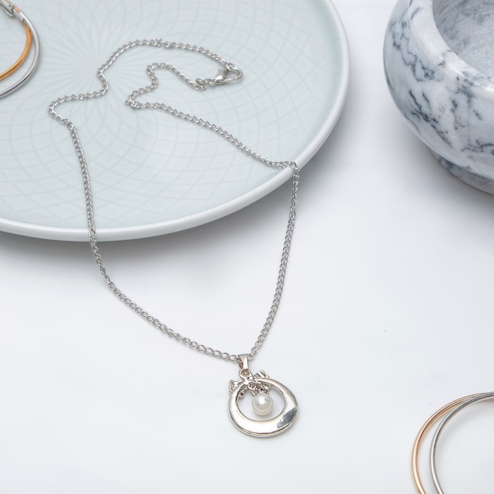 Кулон "Венок" с бантиком, цвет белый в серебре, 45см