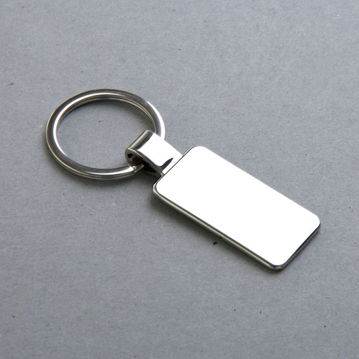 Брелков или брелоков. Брелок Квадро 19538050 Silver. SINGINGROCK Key Holder small брелок, p99100x. Брелок logw-as-ksq2-h1. Брелок незапис. Mifare s50.