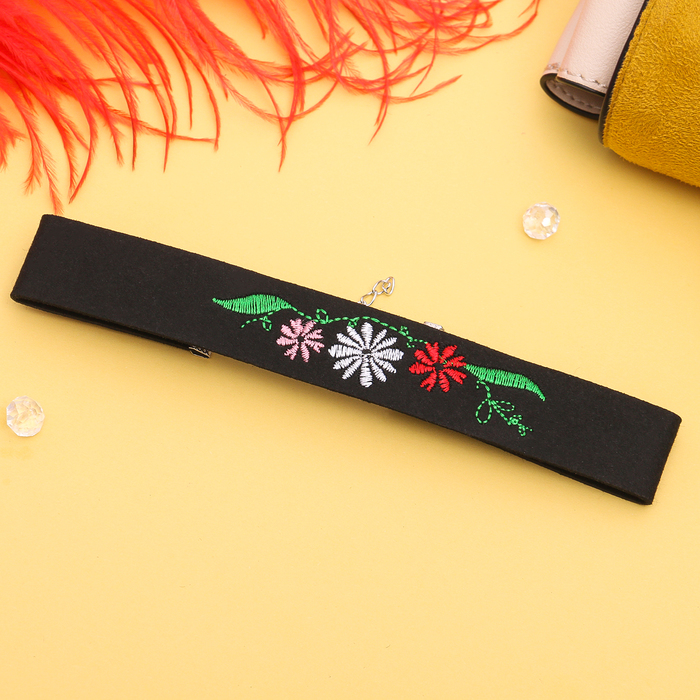 Чокер "Роуз" вышивка, цветы трио, цветной