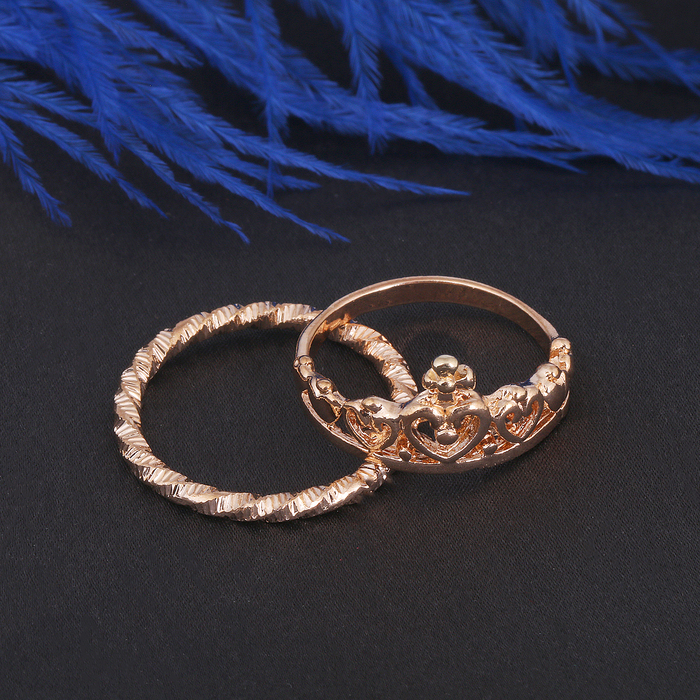 Кольцо набор 2 штуки "Белла" корона, цвет золото, размер 17-18 МИКС