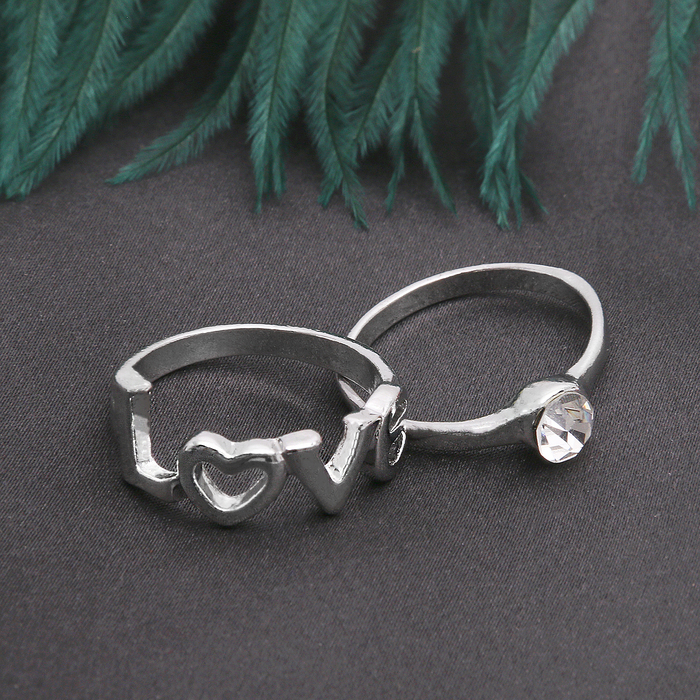 Кольцо набор 2 штуки "Белла" любовь, цвет белый в серебре, размер 17-18 МИКС