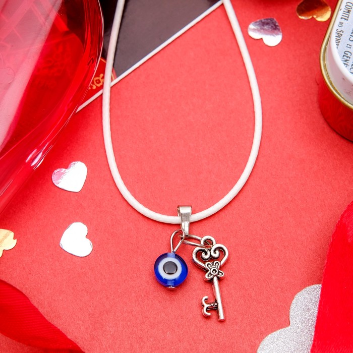 Кулон-оберег "Глазик" и ключ