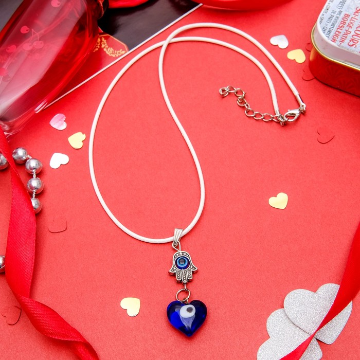 Кулон-оберег "Глазик" в сердце