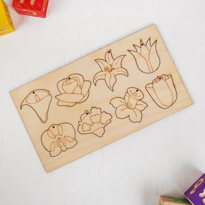 Деревянные подвески "Цветы" на планшетке 8 шт