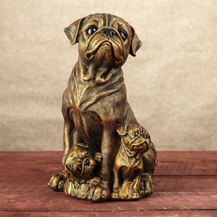 Статуэтка "Мопс семья"  22*30 см   бронза
