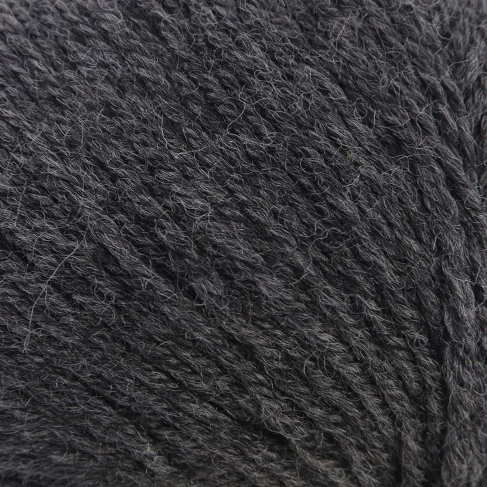 Пряжа "Adelia Dina" 100% шерсть 100м/50гр (03 т.серый)