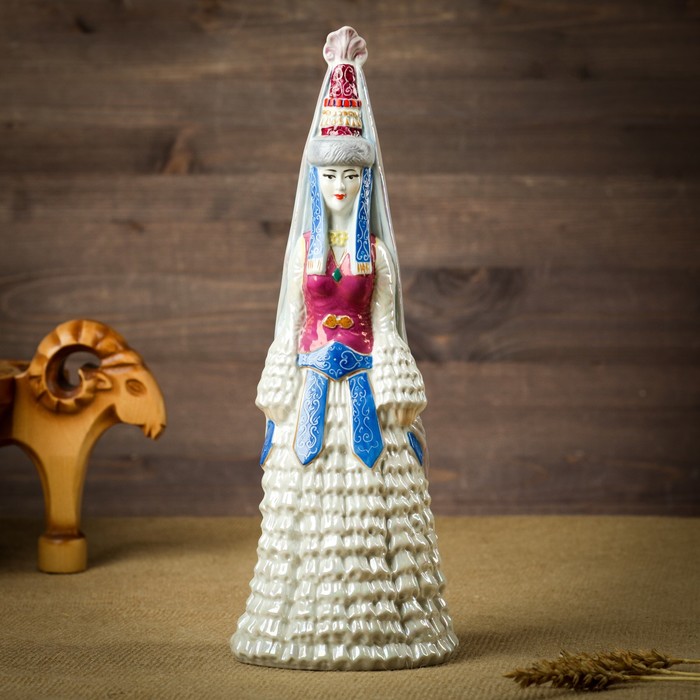 Сувенир "Невеста" фарфор, ручная работа