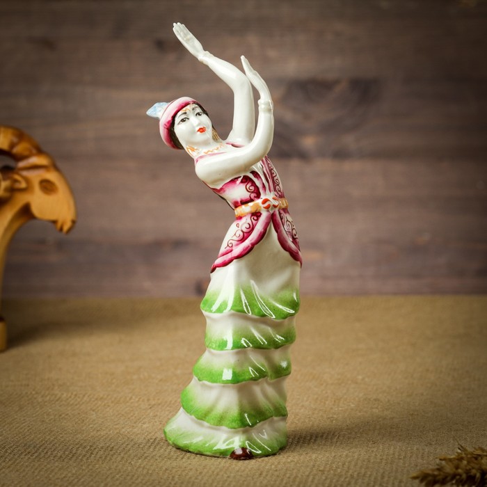 Сувенир "Камажайка" фарфор, ручная работа