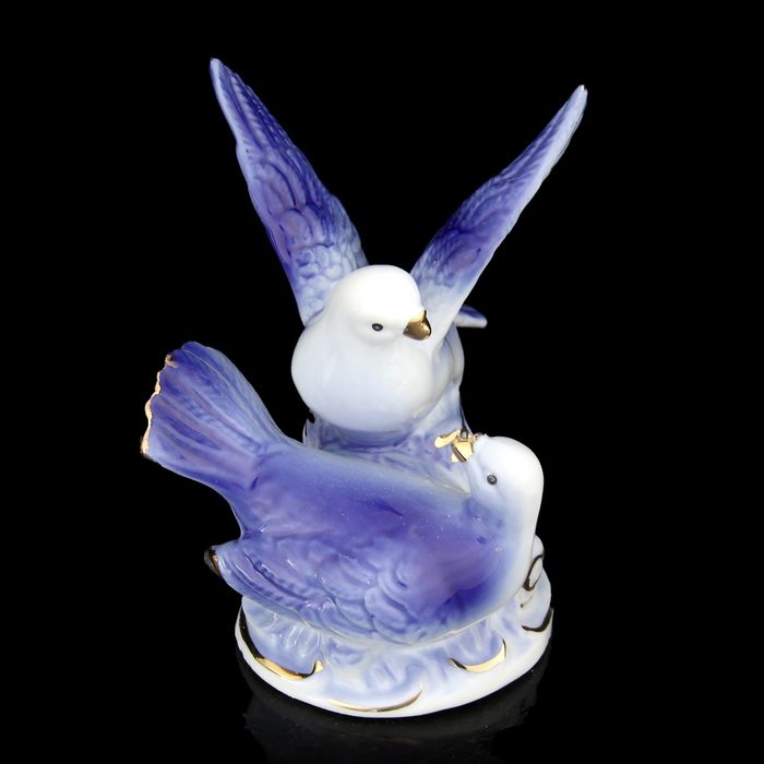 Сувенир, под фарфор "Два голубя синих"