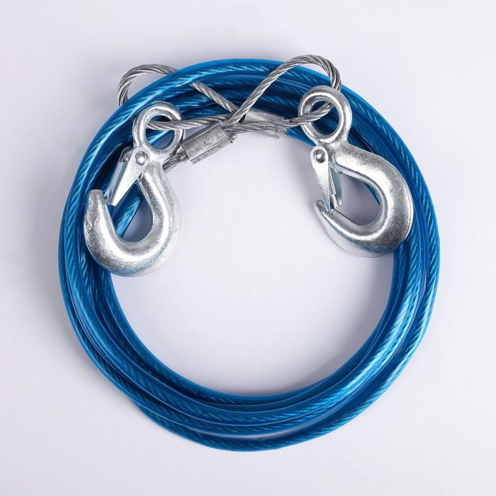 Трос буксировочный металлический, в ПВХ оплётке, d6 мм, 4м, 2 тонны, 2 крюка