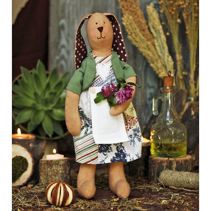 Набор для шитья текстильной игрушки "Зайка Шарлотта"