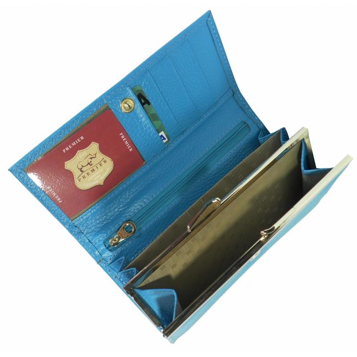 Кошелёк женский на кнопке, 2 отдела для купюр, для монет, для кредитных карт, цвет голубой