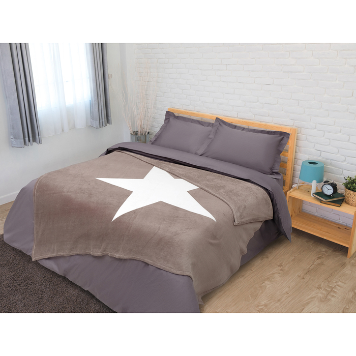 Плед ворсистый двусторонний 150х200 см Звезда, микрофибра 270 гр/м