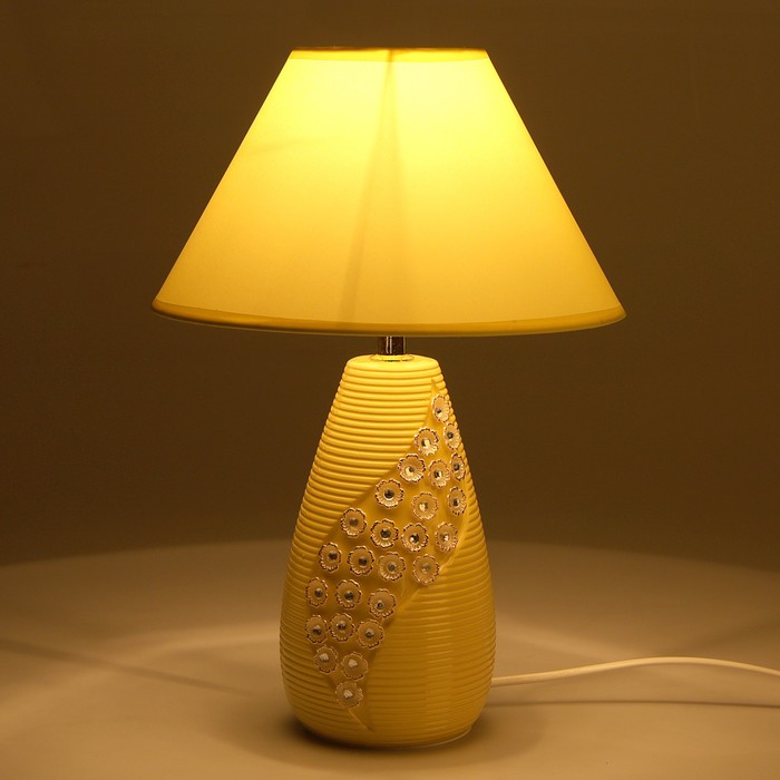Лампа настольная "Аиша" желтый 1x25W E14 25x25x37 см