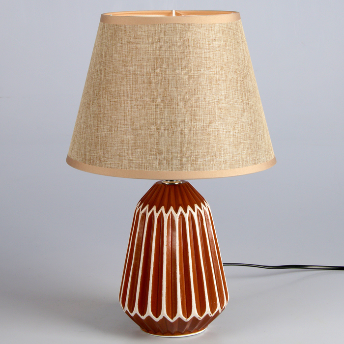 Светильник настольный "Терракот" бело- коричневый 1x40W E27 25x25x38,5 см