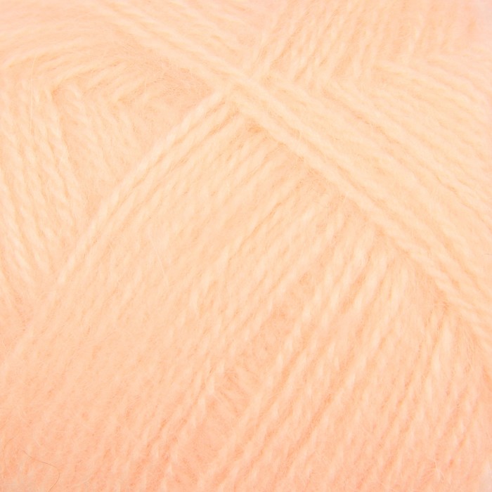 Пряжа "Angora" 40% мохер, 60% акрил 500м/100гр (204 персик)